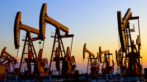 Πετρέλαιο: Ήπια κέρδη παραμένει υπό των 90 δολαρίων το βαρέλι