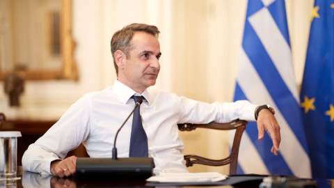 Handelsblatt: Οι Eλληνες εμπιστεύονται και πάλι το κράτος