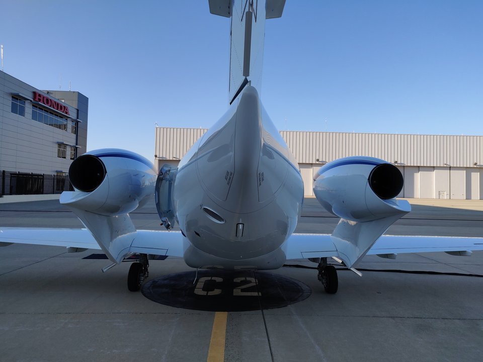 hondajet8.jpg hondajet8.jpg