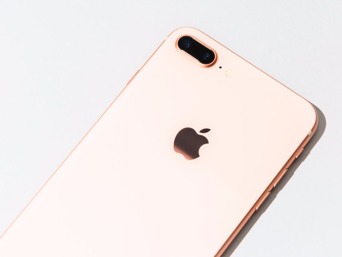 11.iphone.jpg