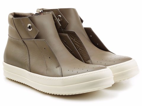 owens-sneakers.jpg owens-sneakers.jpg