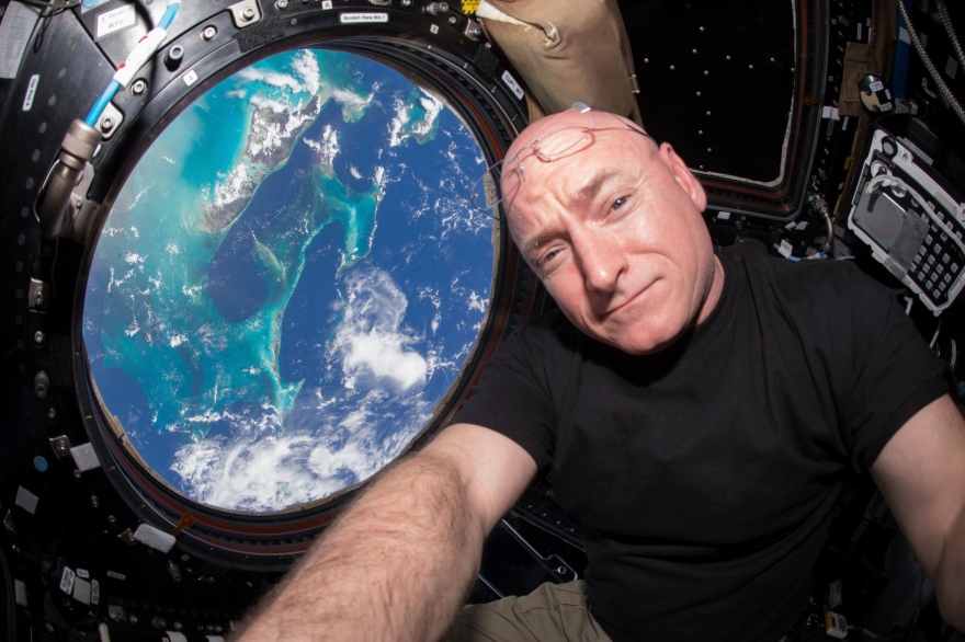 scott_kelly_space_station.jpg scott_kelly_space_station.jpg