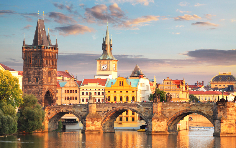 prague.jpg prague.jpg