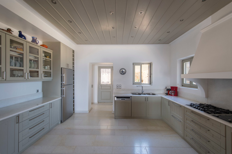 koyzina-greece-sothebys-international-realty-paros-secret-cape.jpg koyzina-greece-sothebys-international-realty-paros-secret-cape.jpg