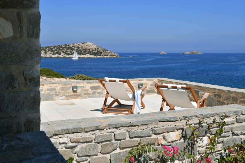 sothebys-spiti-paros-thea.jpg sothebys-spiti-paros-thea.jpg