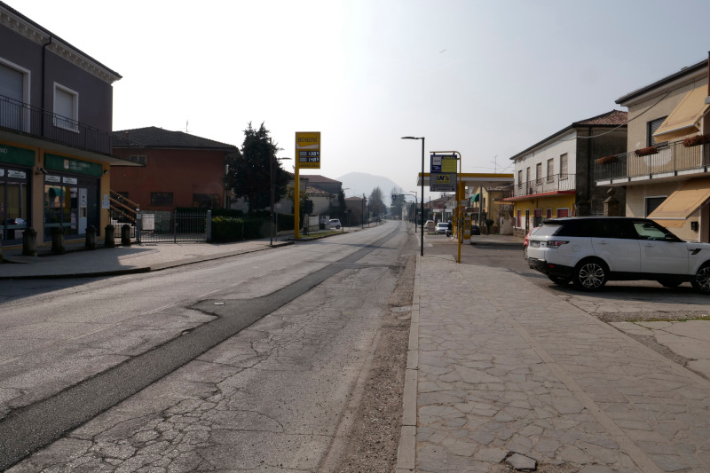 koronoios-poli-adeioi-dromoi-italy.jpg koronoios-poli-adeioi-dromoi-italy.jpg
