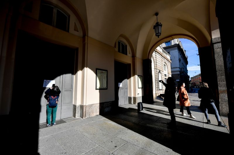 milano-erimi-poli-koronoios-11.jpg milano-erimi-poli-koronoios-11.jpg
