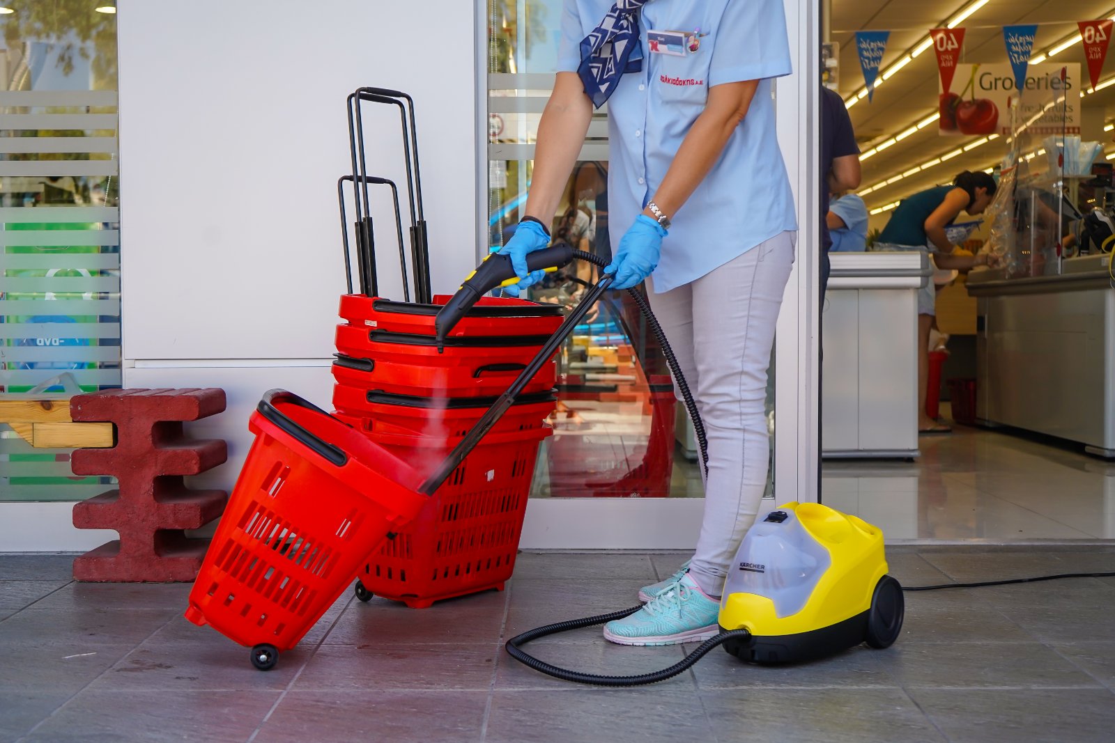 safe_shopping_1.jpg safe_shopping_1.jpg