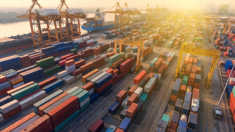 ΣΕΒΕ: Θετικά σημάδια για τις ελληνικές εξαγωγές τον Σεπτέμβριο 2025 – Μείωση του εμπορικού ελλείμματος κατά 13,6%