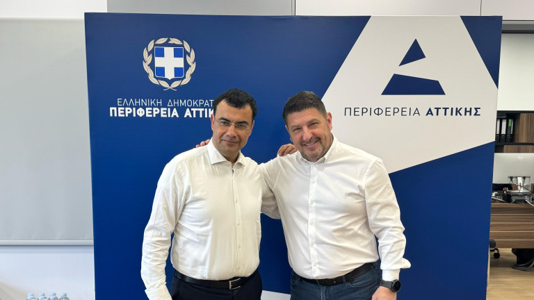 Ο Περιφερειάρχης Αττικής, Νίκος Χαρδαλιάς με τον δήμαρχο Ύδρας