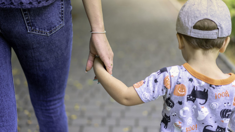 Νταντάδες της Γειτονιάς