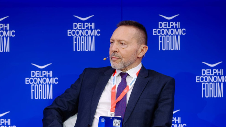 Γιάννης Στουρνάρας