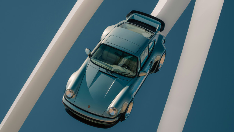Tesla Roadster: Το ιπτάμενο αυτοκίνητο που σχεδιάζει ο Έλον Μασκ