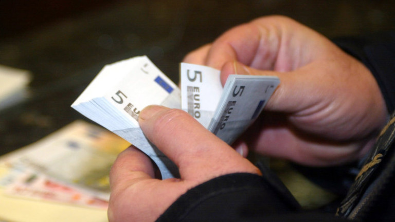 ΟΠΕΚΑ: Πότε θα πληρωθούν τα επιδόματα Μαΐου