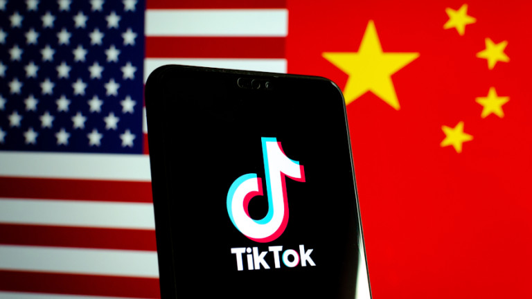 Ξεκίνησε η αντίστροφη μέτρηση για το TikTok: Το νομοσχέδιο για την απαγόρευσή του «πέρασε» από τη Γερουσία 
