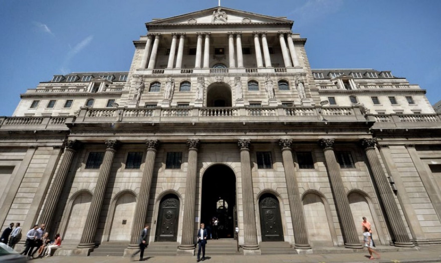 Τράπεζα της Αγγλίας: Επέκταση του QE - Αμετάβλητα τα επιτόκια