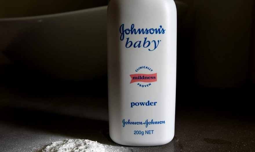 8,9 δις δολάρια θα πληρώσει η Johnson&Johnson για τη διευθέτηση των αγωγών για την πούδρα της