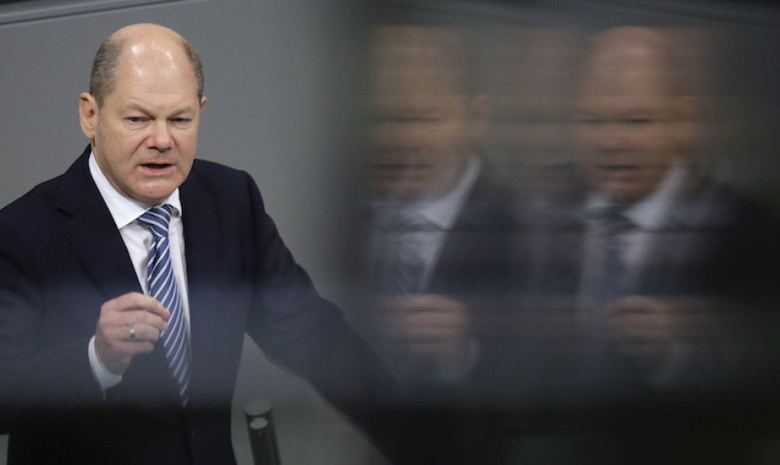 Γερμανία: Σε δύο «στρατόπεδα» κυβέρνηση και θεσμοί - Στη μέση η ισχυρότερη οικονομία της Ευρώπης