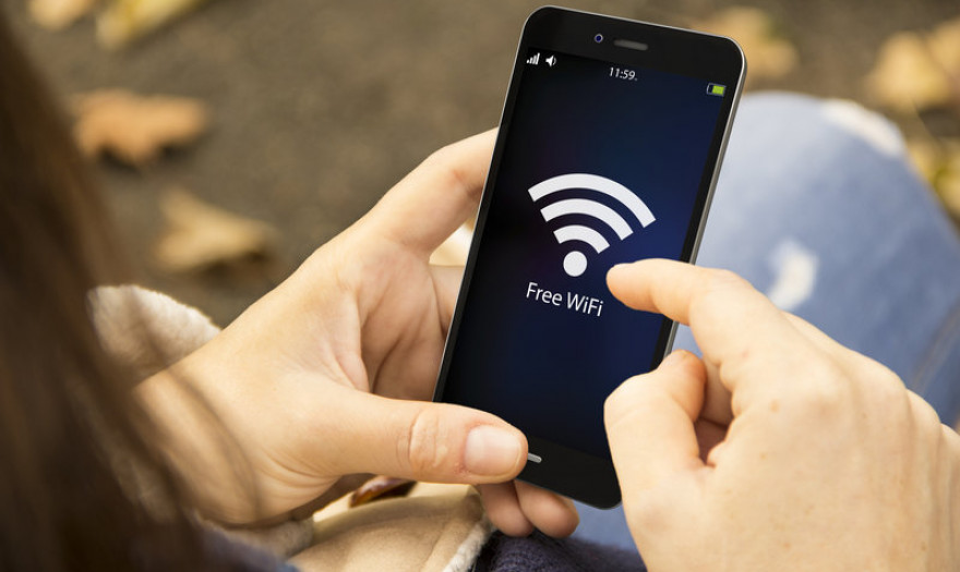 Ευρωπαϊκά κονδύλια σε 70 Δήμους για δωρεάν WiFi