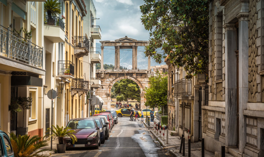 Οι Κύπριοι επιστρέφουν στο ελλαδικό real estate