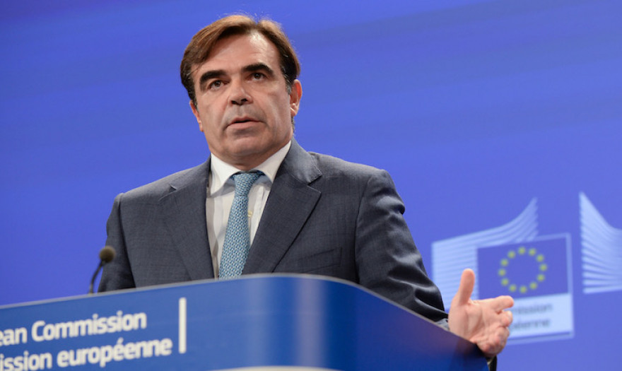 Μ. Σχοινάς: Το ελληνικό χρέος στα χέρια της Ευρώπης