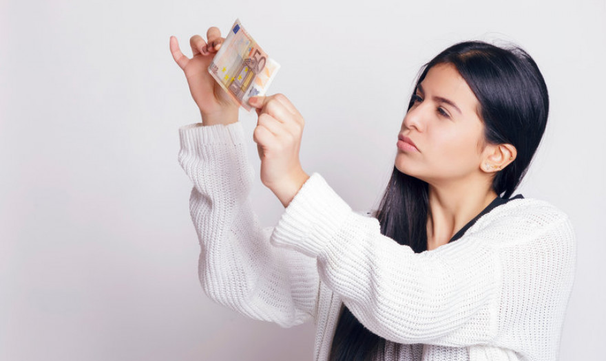 Bundesbank: ÎˆÏ„ÏƒÎ¹ Î¸Î± Î±Î½Î±Î³Î½Ï‰ÏÎ¯Î¶ÎµÏ„Îµ Ï„Î± Ï€Î»Î±ÏƒÏ„Î¬ Ï‡Î±ÏÏ„Î¿Î½Î¿Î¼Î¯ÏƒÎ¼Î±Ï„Î±