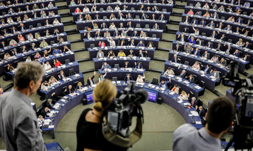 Ε.Ε.: Ανησυχία για την ακροδεξιά ενόψει ευρωεκλογών