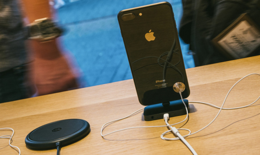 Παραδοχή ήττας από Apple: Δεν θα κυκλοφορήσει το AirPower