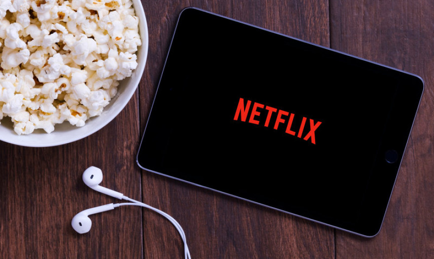 Το Netflix αρχίζει τις χρεώσεις για κοινούς λογαριασμούς