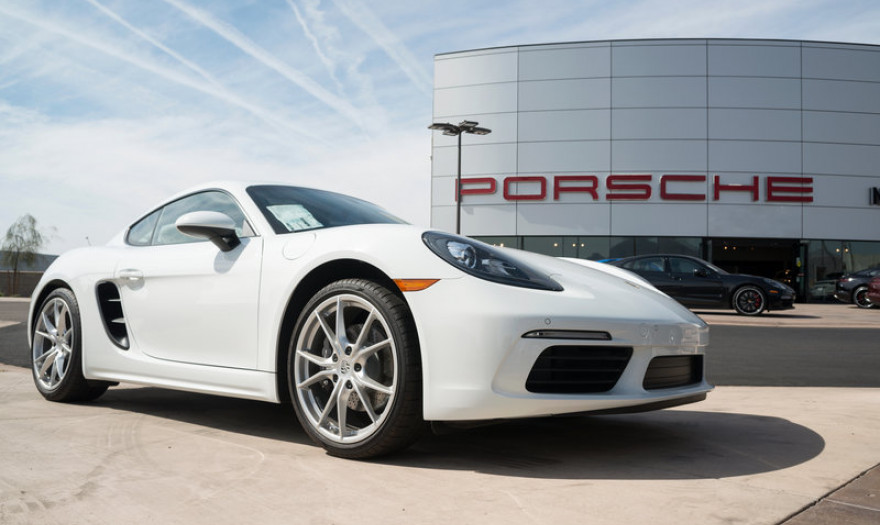 Έρευνες για νέο σκάνδαλο στη Porsche