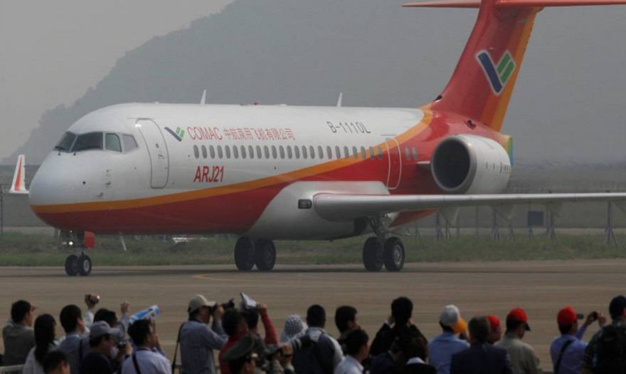 Η Κίνα επενδύει στην παραγωγή των αεροσκαφών ARJ21