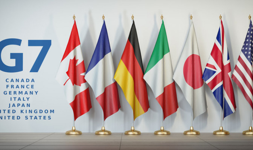 Οι υπουργοί Οικονομικών της G7 προειδοποιούν τη Μόσχα για «μαζικές» οικονομικές κυρώσεις σε επίθεση κατά της Ουκρανίας