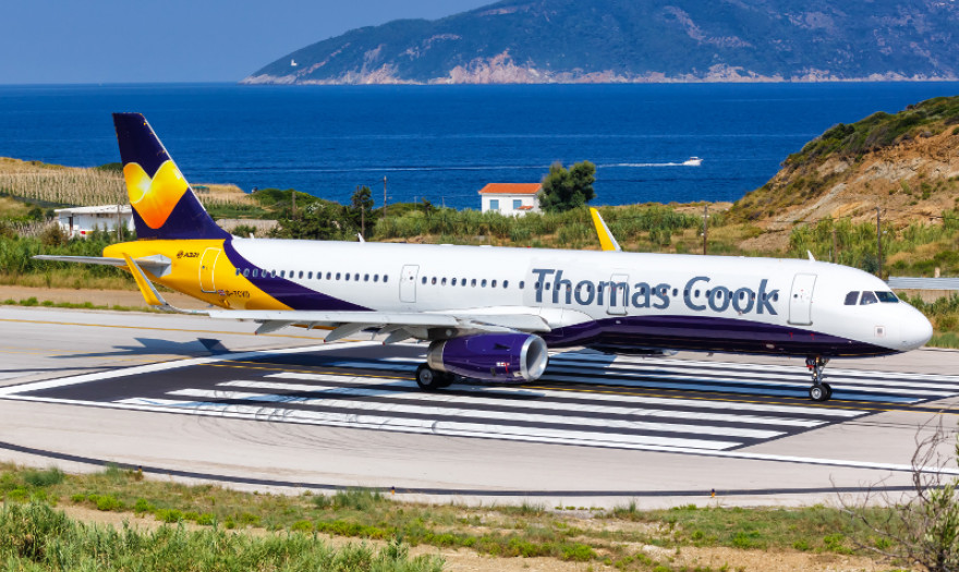 Thomas Cook: Πώς μια εταιρεία με τζίρο 10 δισ. το χρόνο χρεοκόπησε