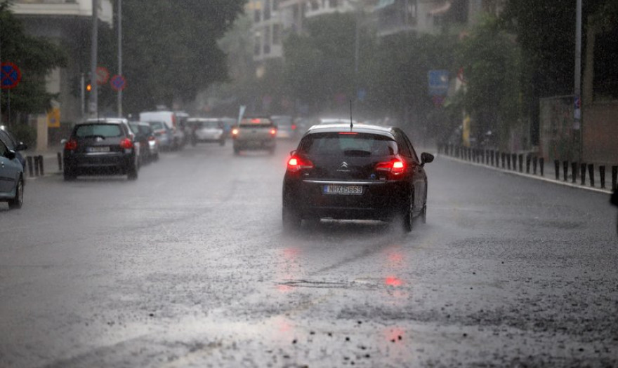 Βροχές και τοπικές καταιγίδες σε πολλές περιοχές σήμερα -Μετά το απόγευμα πιο έντονες και στην Αττική