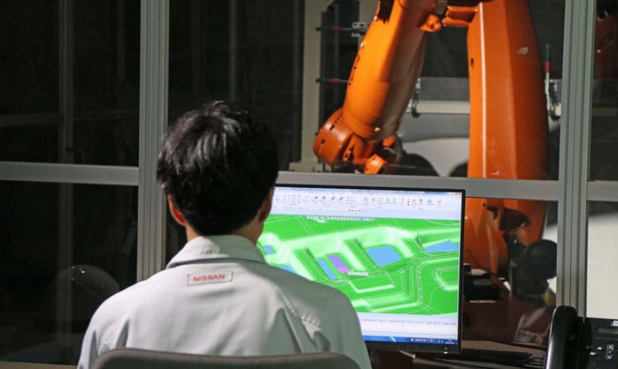 H Nissan «εκπαιδεύει» ρομπότ να κατασκευάζουν ανταλλακτικά