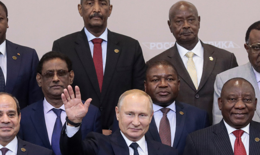 Με το βλέμμα στην Αφρική ο Πούτιν
