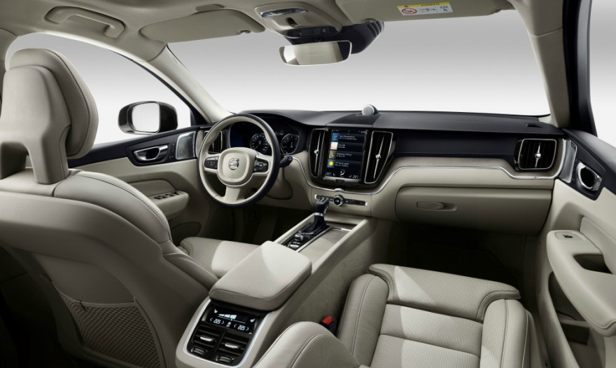 Στην Ελλάδα οι υβριδικές εκδόσεις του Volvo XC60