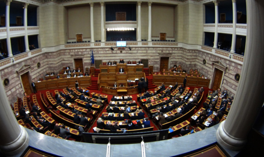 Στη Βουλή η τροπολογία για τον υποχρεωτικό εμβολιασμό -Τι προβλέπει