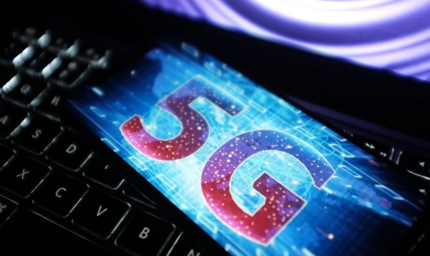 Αρχές του έτους στα αστικά κέντρα το 5G