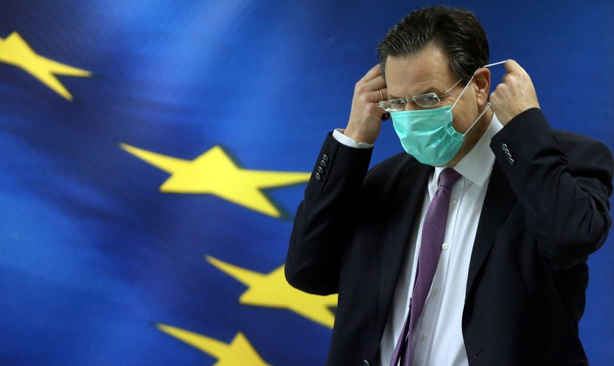 Προς μείωση του ορίου του 30% για τις ηλεκτρονικές αποδείξεις