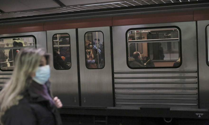 Αυξάνονται τα δρομολόγια στα ΜΜΜ -Οι συχνότητες στο μετρό