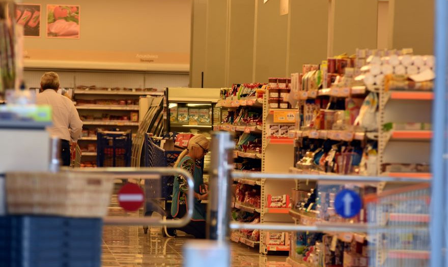 ΙΕΛΚΑ: Η χρηματική δαπάνη βασικό κριτήριο επιλογής τροφίμων για τους καταναλωτές	