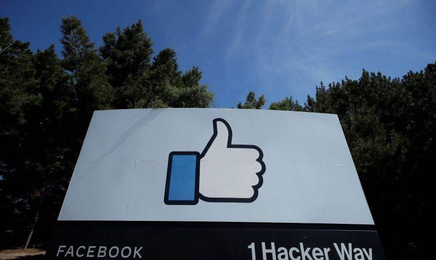 Το Facebook επεκτείνει την τηλεργασία σε όλο το προσωπικό του και μετά την πανδημία