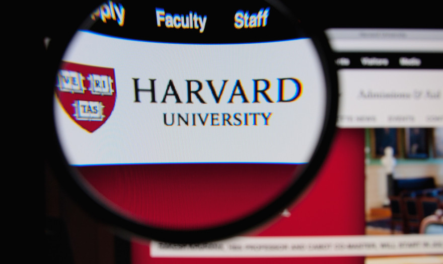 Αξίζουν τα δίδακτρα των 50.000 δολαρίων στο Χάρβαρντ για διαδικτυακά μαθήματα;