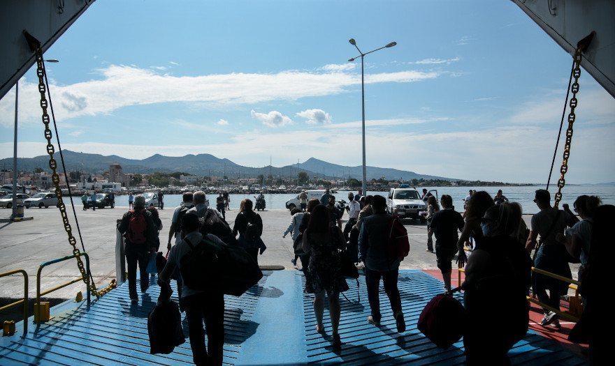 Πλακιωτάκης: Επιβεβλημένη λόγω τουρισμού η αύξηση της πληρότητας στα πλοία
