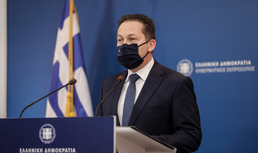 Πέτσας: Κανένα ξεχωριστό μέτρο για τους άνω των 65 ετών