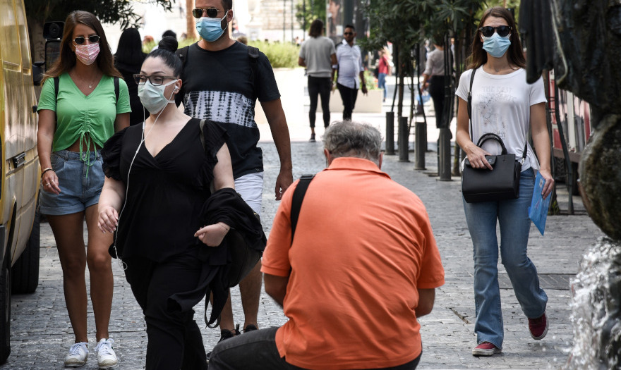 «Μίκρυνε» κι άλλο η Ελλάδα πέρυσι
