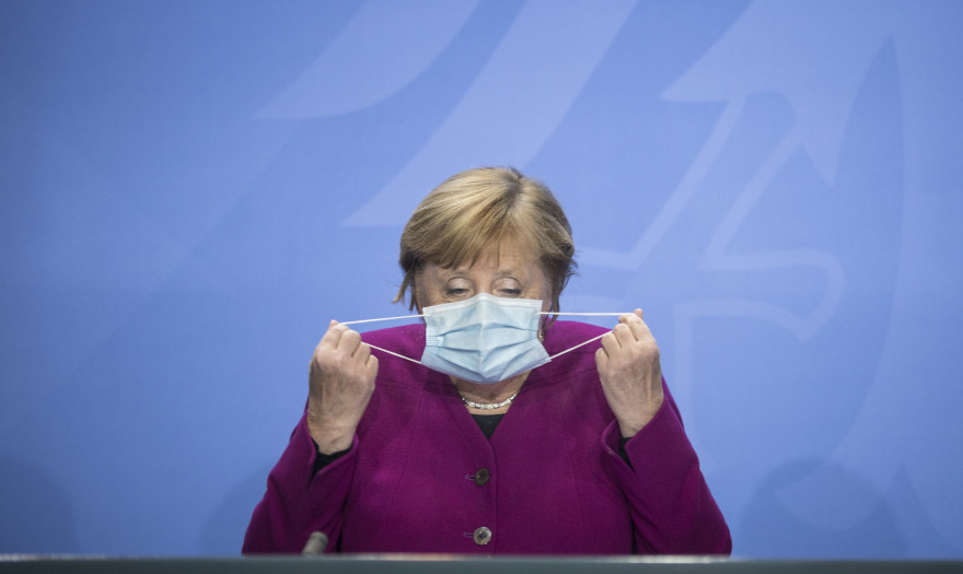 Γερμανία: Η Μέρκελ «βλέπει» lockdown μέχρι τις αρχές Απριλίου