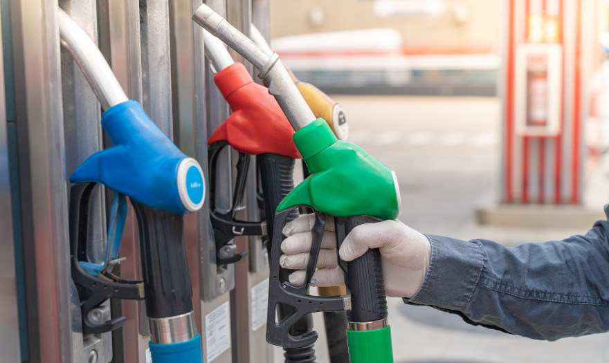 Fuel Pass: Ανοίγει για όλα τα ΑΦΜ αύριο η πλατφόρμα επιδότησης καυσίμων