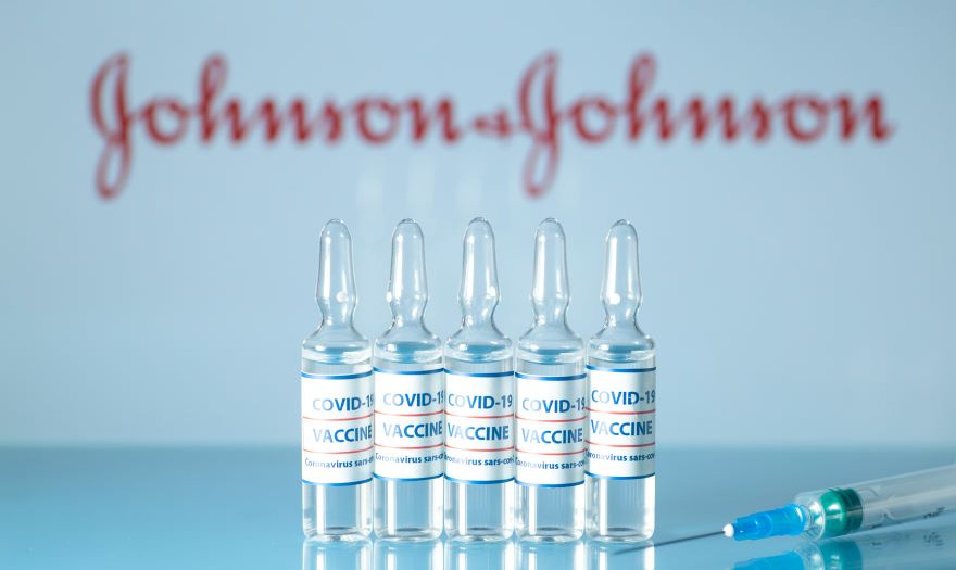 Ο EMA επανεξετάζει το εμβόλιο της Johnson & Johnson για πιθανές θρομβώσεις